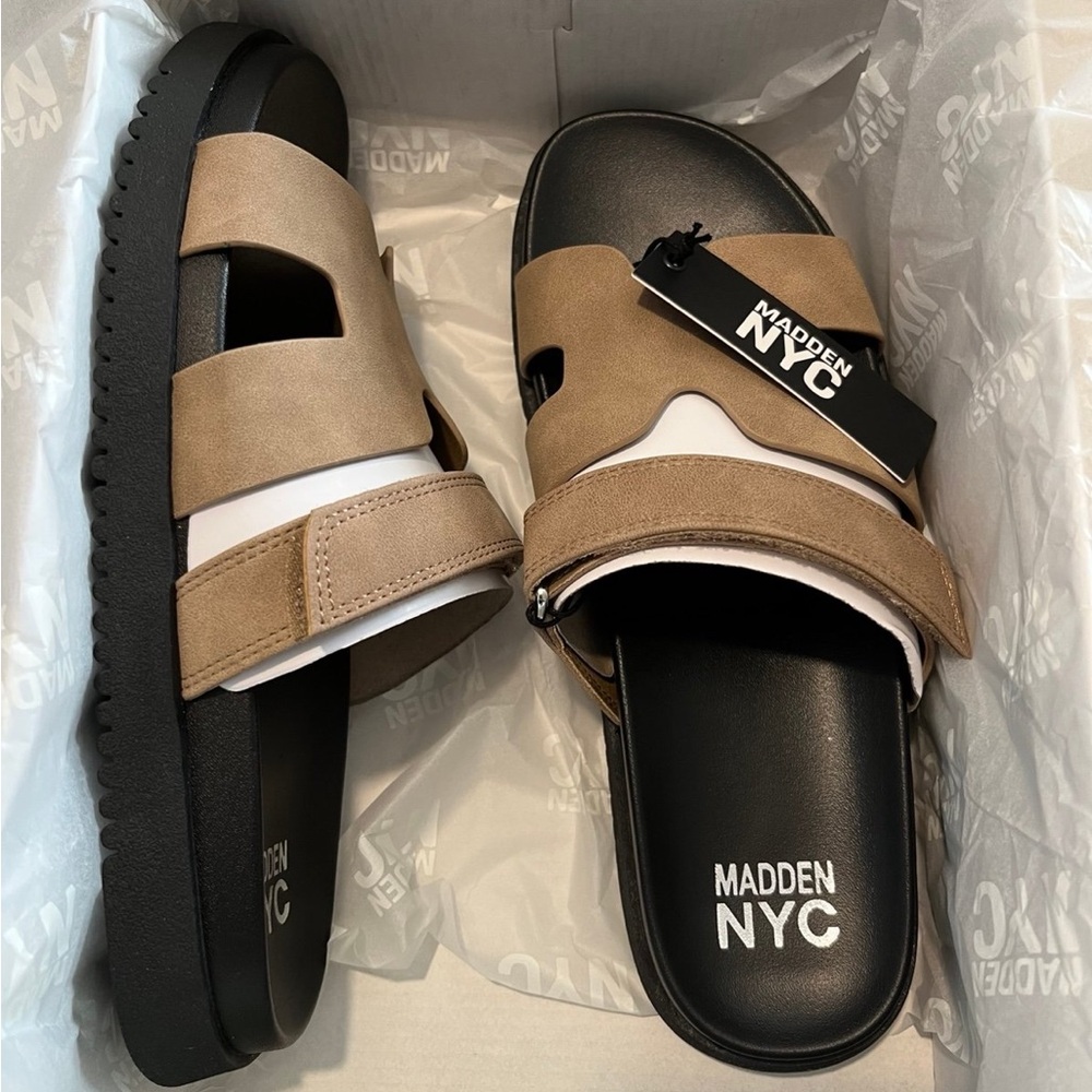 Madden NYC Footbed Sandals Beige NWT 8.5